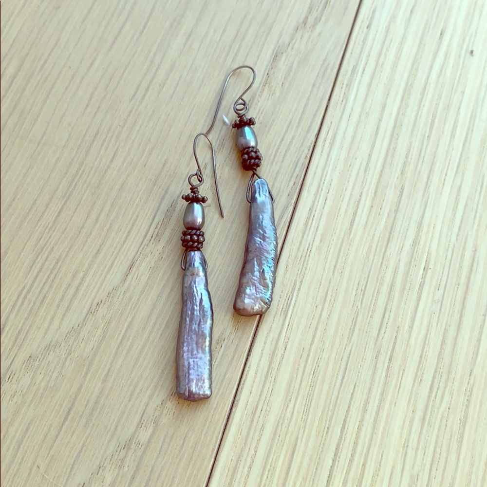 Purple and gray freshwater pearl earrings